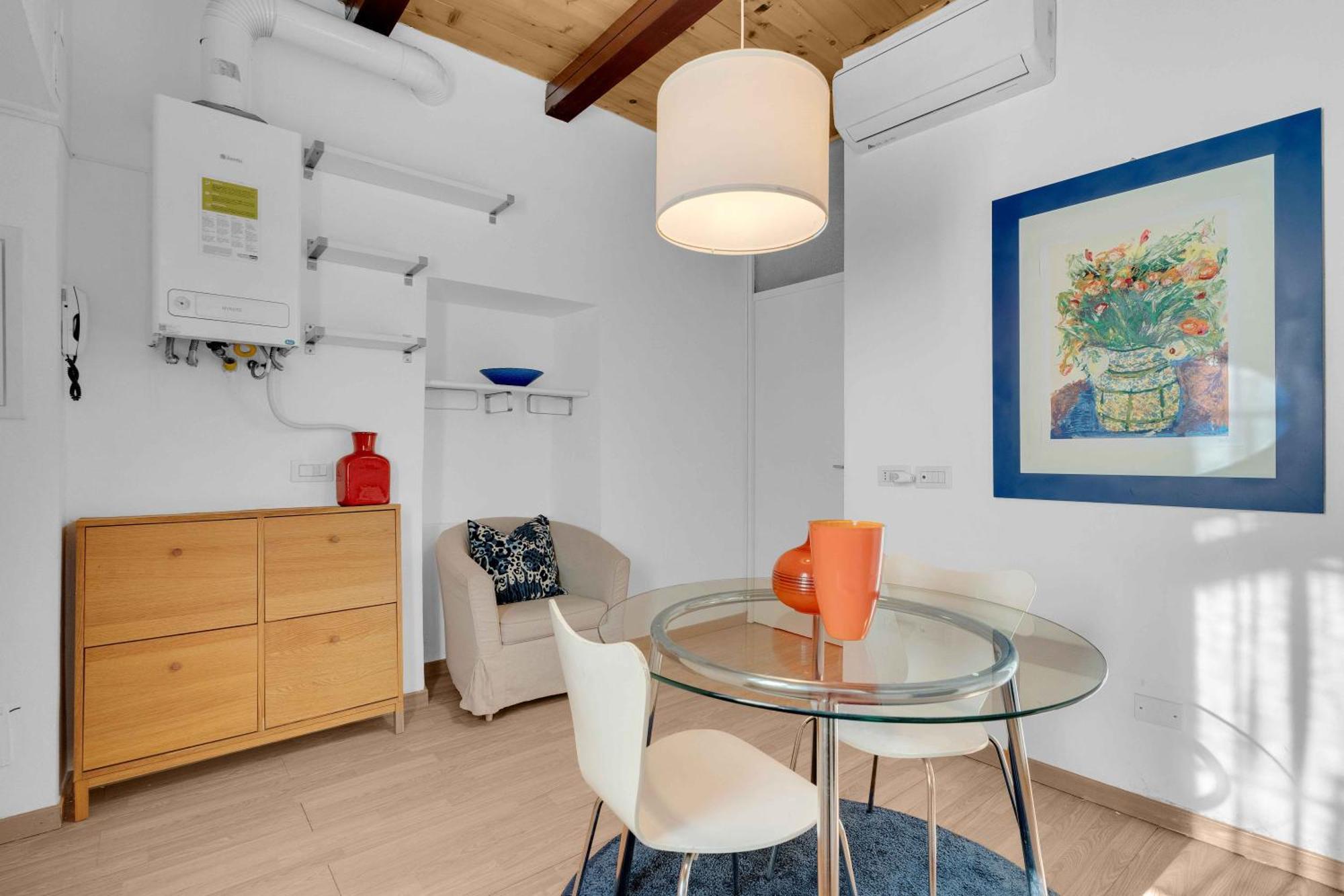 Apartment The House Of Via Muratori 6 Milan